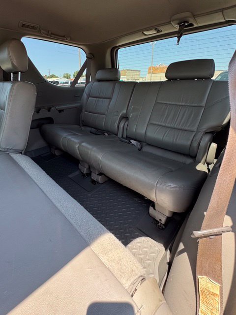 Used 2001 Toyota Sequoia Limited AWD/4WD image 10