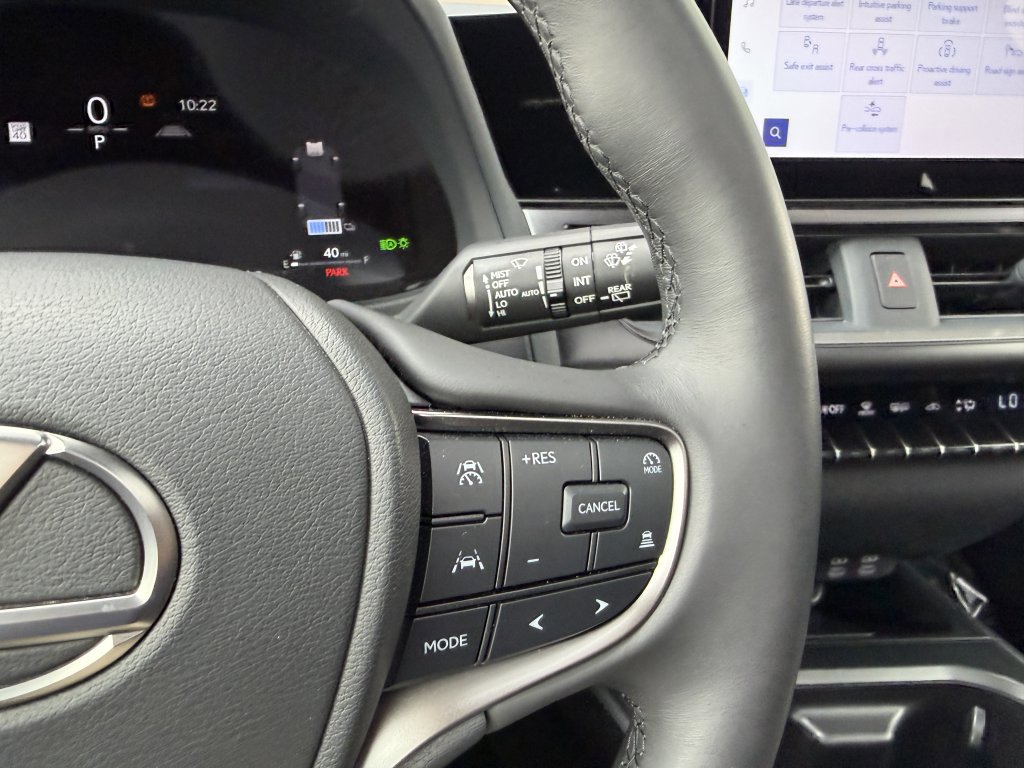 Used 2025 Lexus UX 300h AWD w/ Accessory Package (Z1) image 31