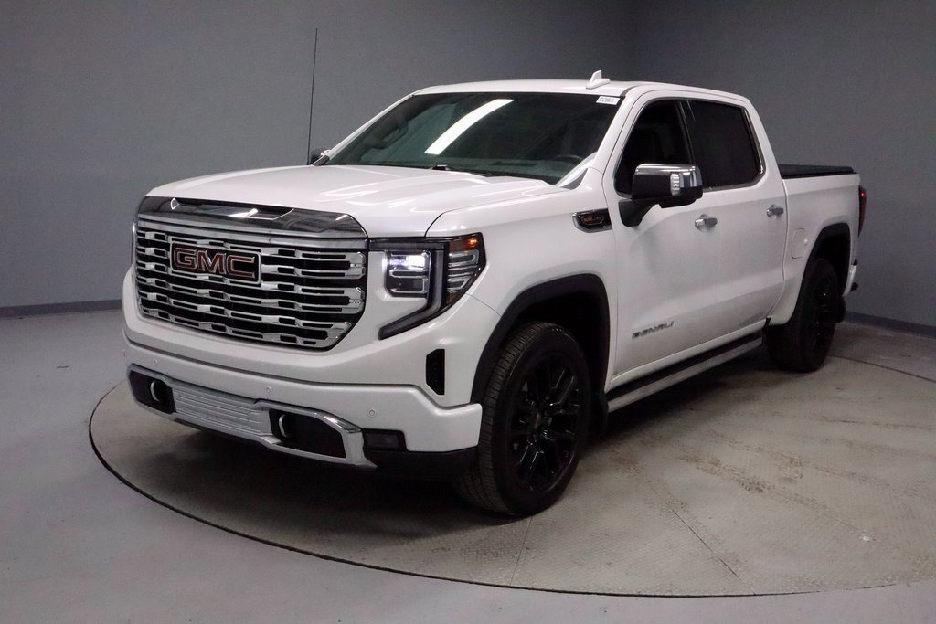 Used 2024 GMC Sierra 1500 Denali w/ Technology Package image 6