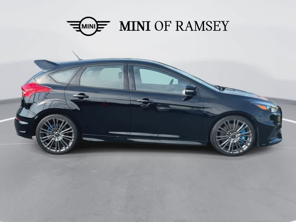 Used 2016 Ford Focus RS AWD/4WD image 9