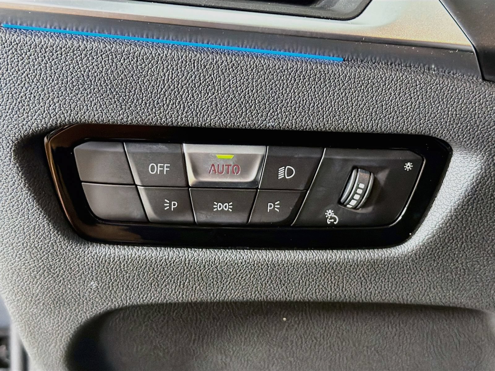 Certified 2023 BMW i4 eDrive40 w/ Premium Package RWD image 10