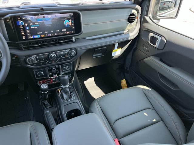 New 2026 Jeep Gladiator Mojave AWD/4WD image 16