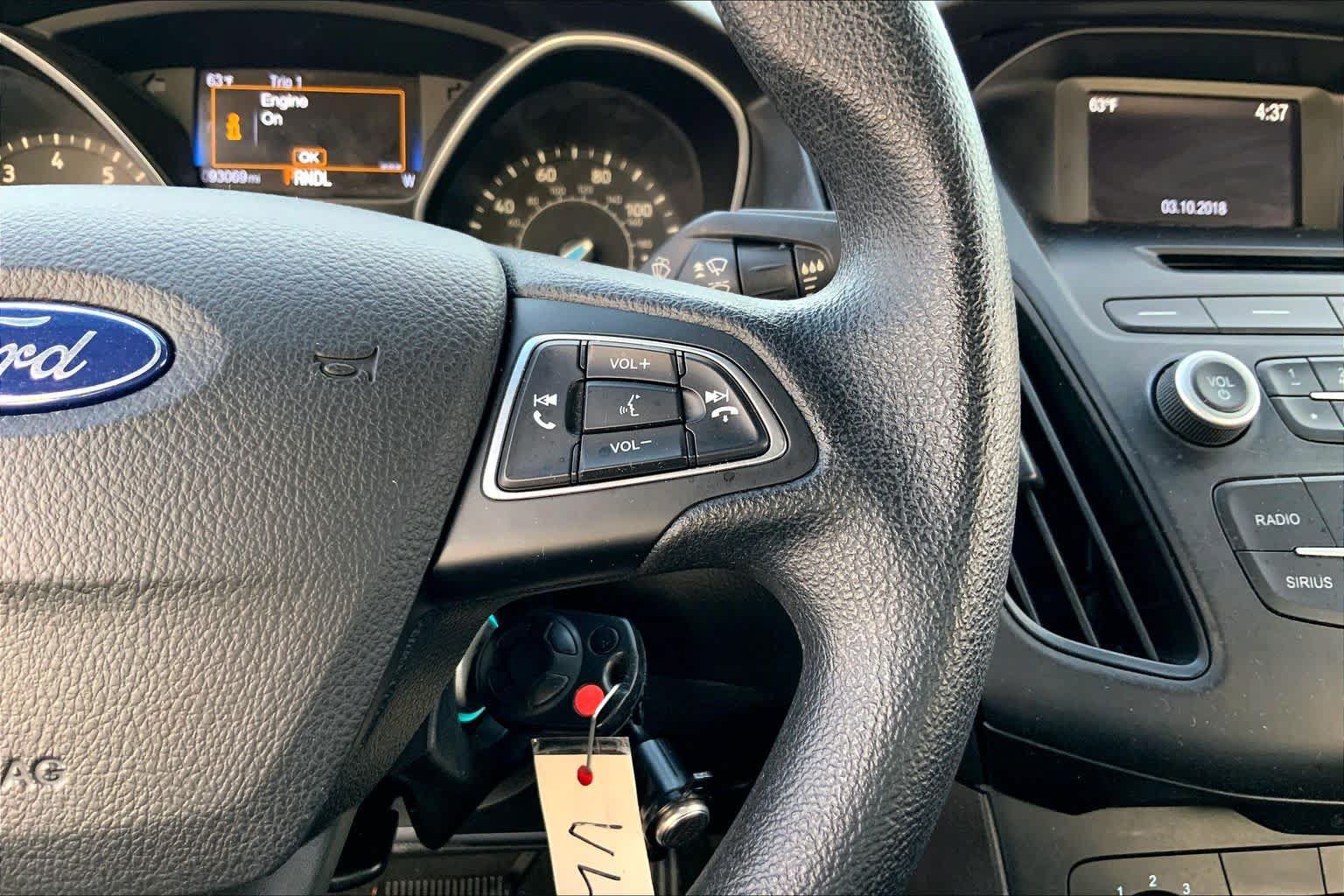 Used 2017 Ford Focus SE FWD image 24