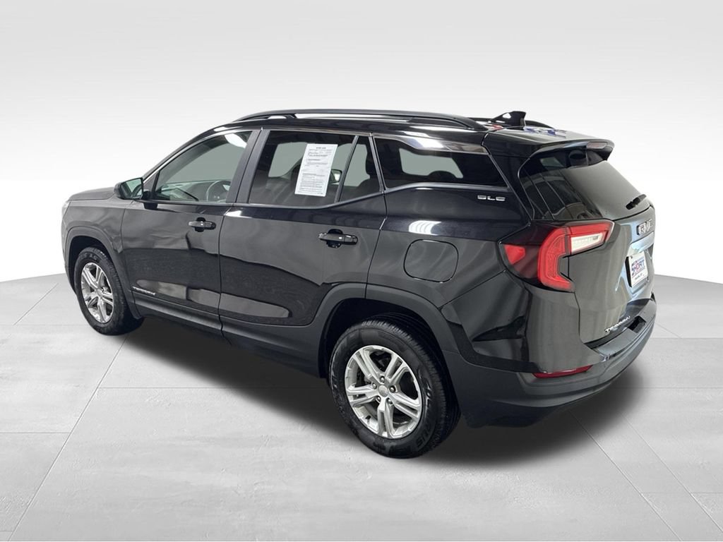 Used 2023 GMC Terrain SLE w/ Driver Convenience Package AWD/4WD image 7