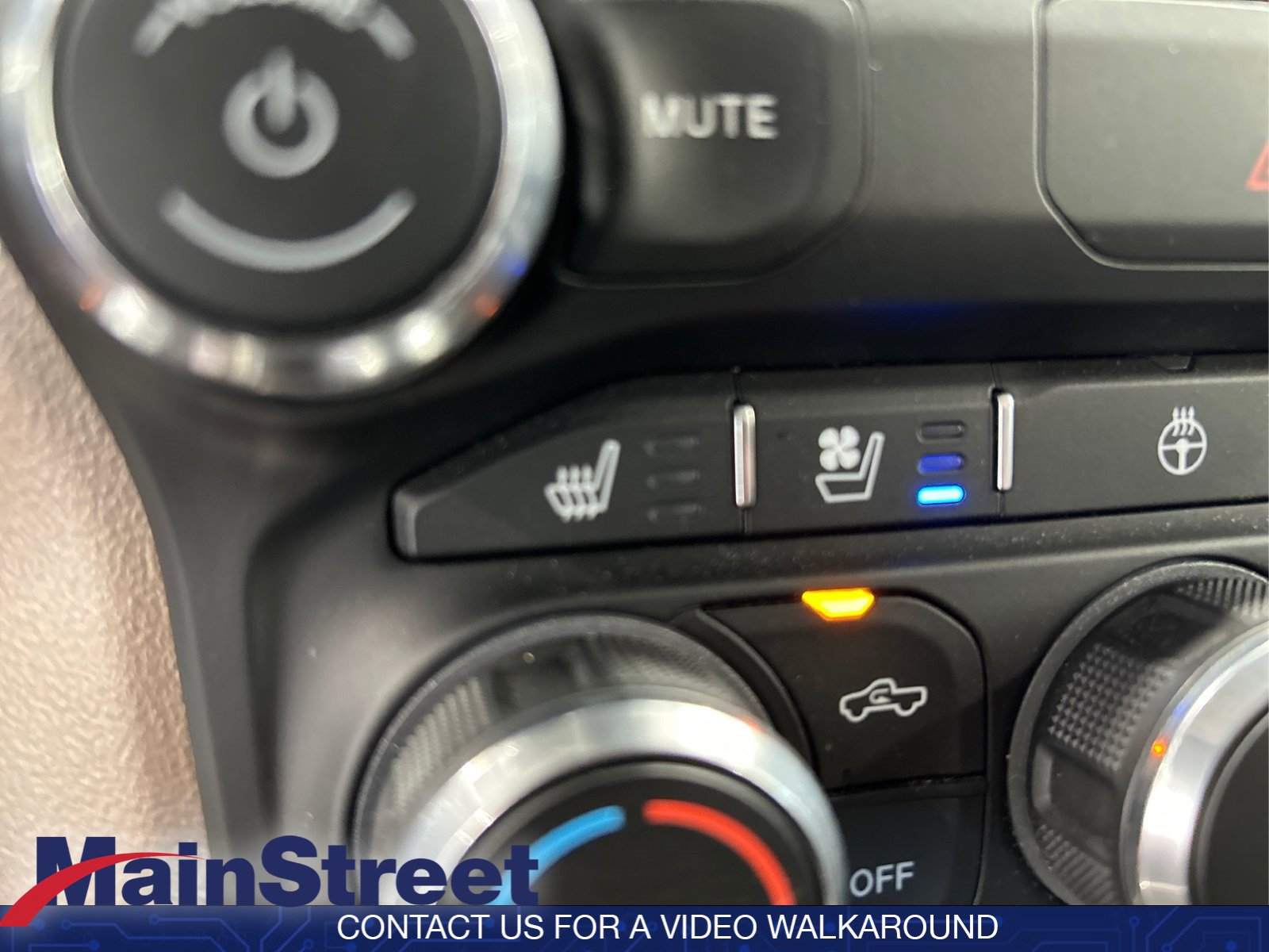 Used 2022 RAM 1500 Laramie AWD/4WD image 31