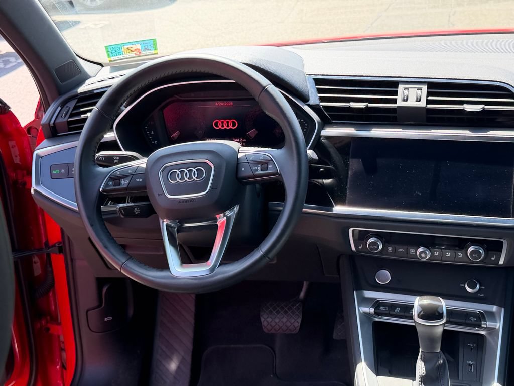 Used 2020 Audi Q3 2.0T Premium Plus AWD/4WD image 23