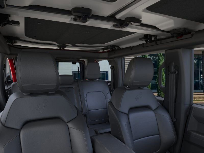 New 2025 Ford Bronco Badlands w/ Sasquatch Package AWD/4WD image 12