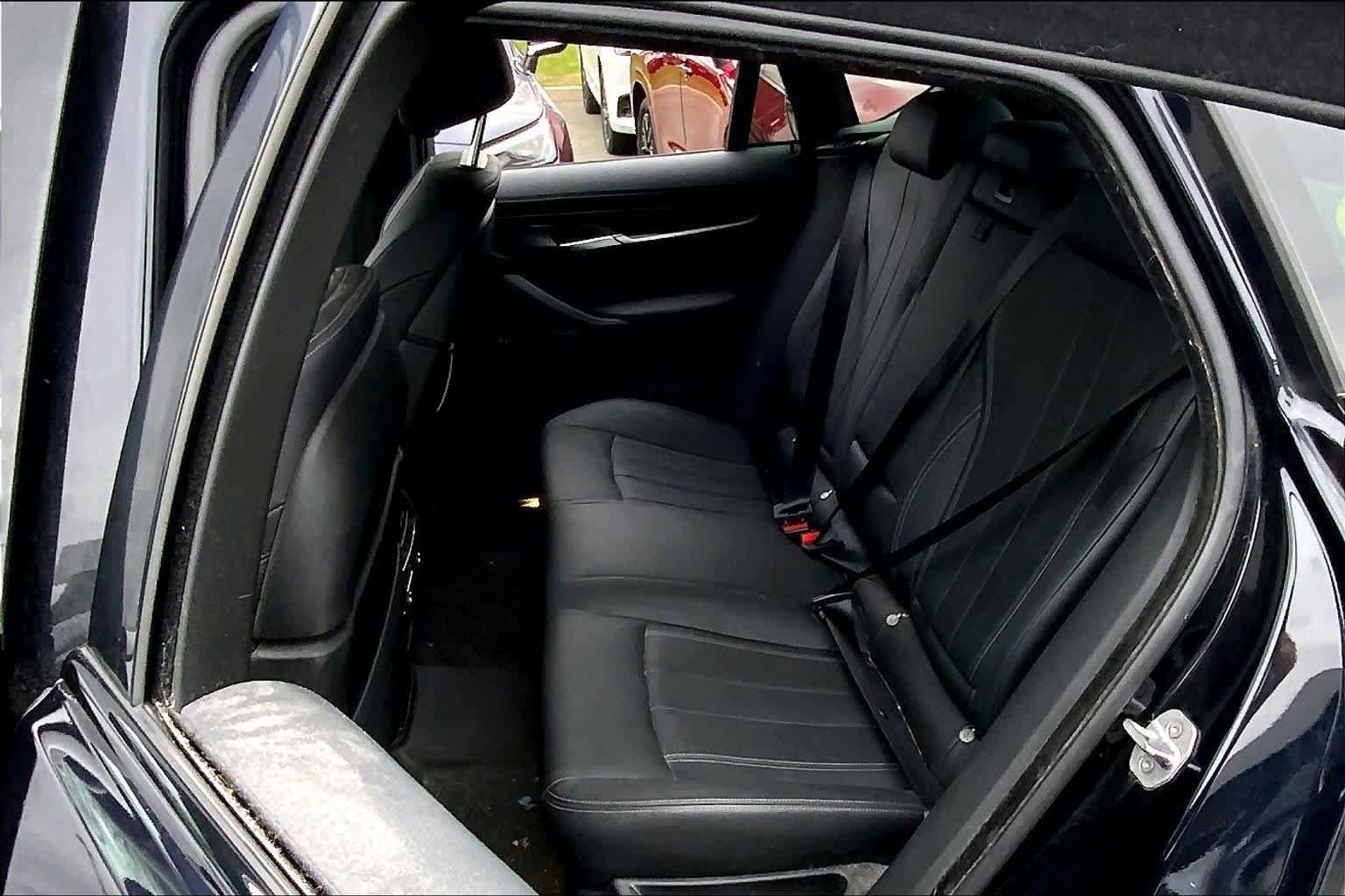 Used 2017 BMW X6 xDrive35i image 21