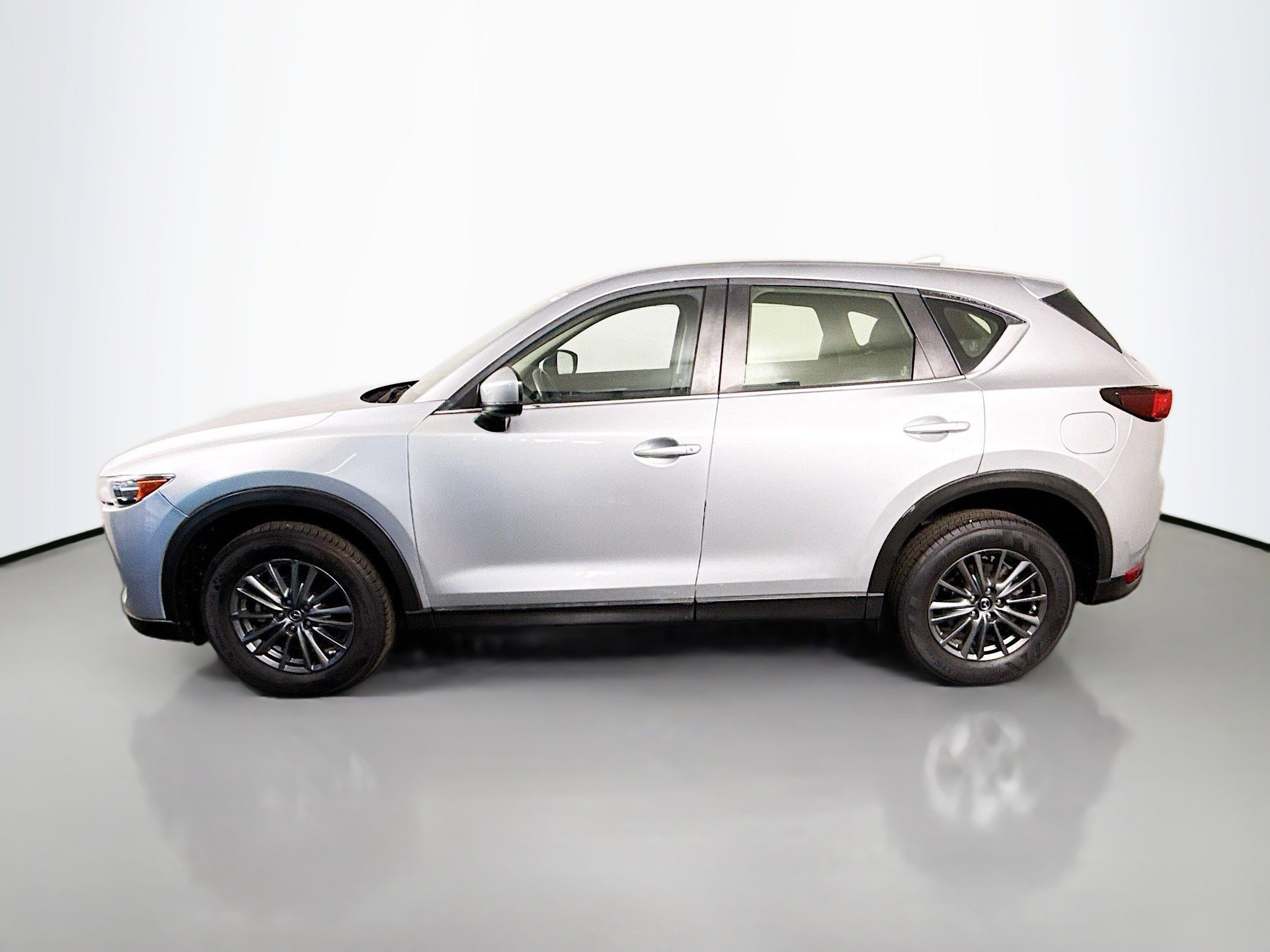 Used 2017 MAZDA CX-5 Sport image 6
