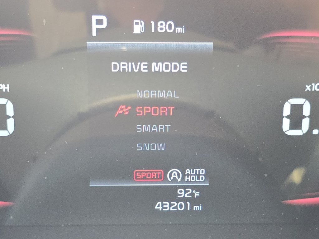 Used 2023 Kia Sportage X-Line w/ X-Line Premium Package AWD/4WD image 32