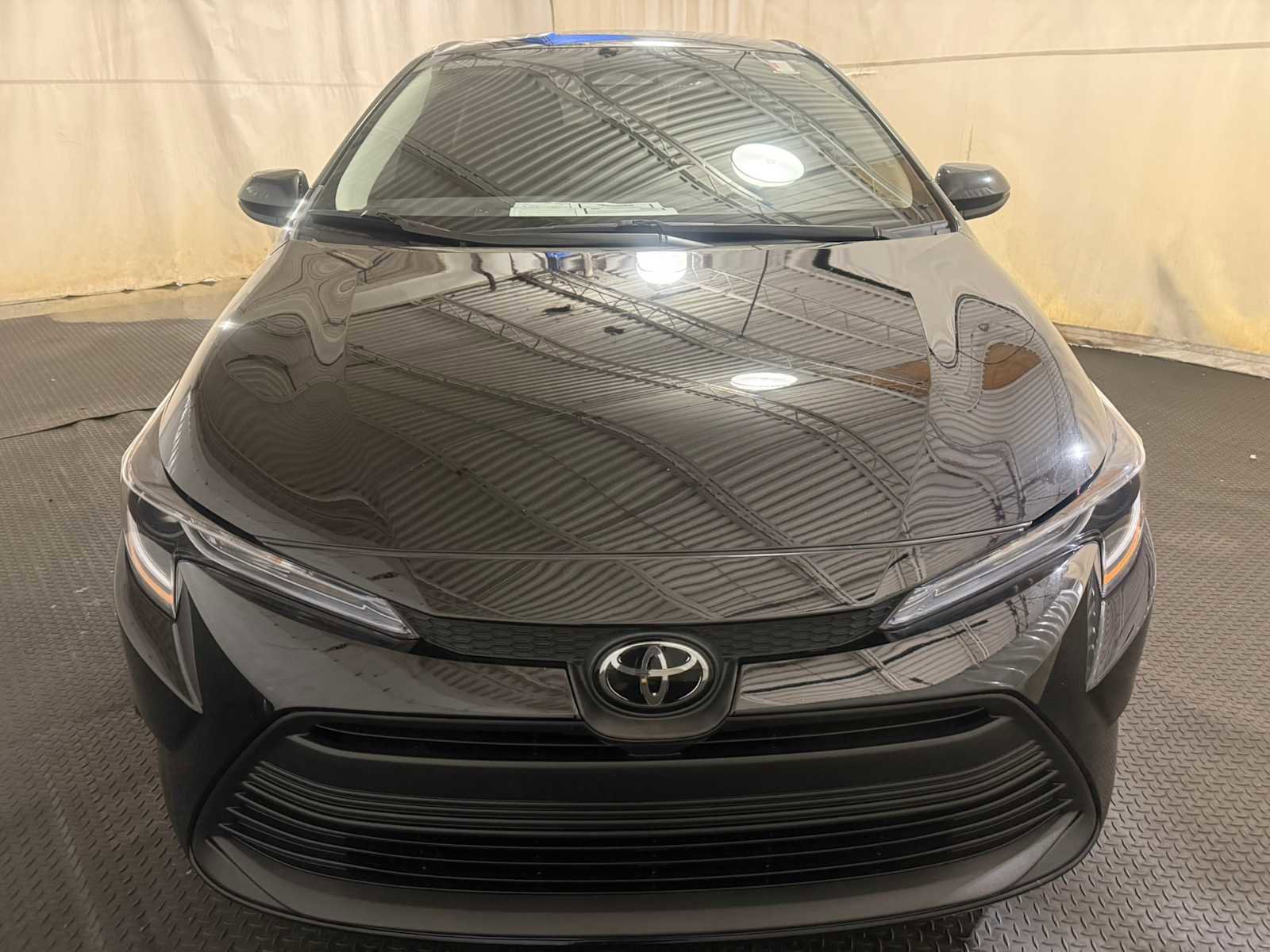 Certified 2024 Toyota Corolla LE image 3