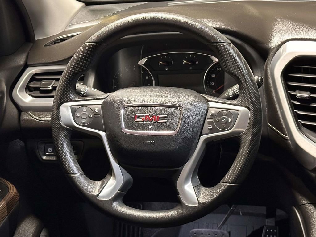 Used 2023 GMC Acadia SLE w/ Driver Convenience Package AWD/4WD image 17
