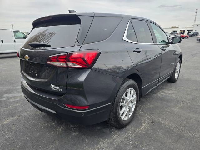 Used 2023 Chevrolet Equinox LT AWD/4WD image 3