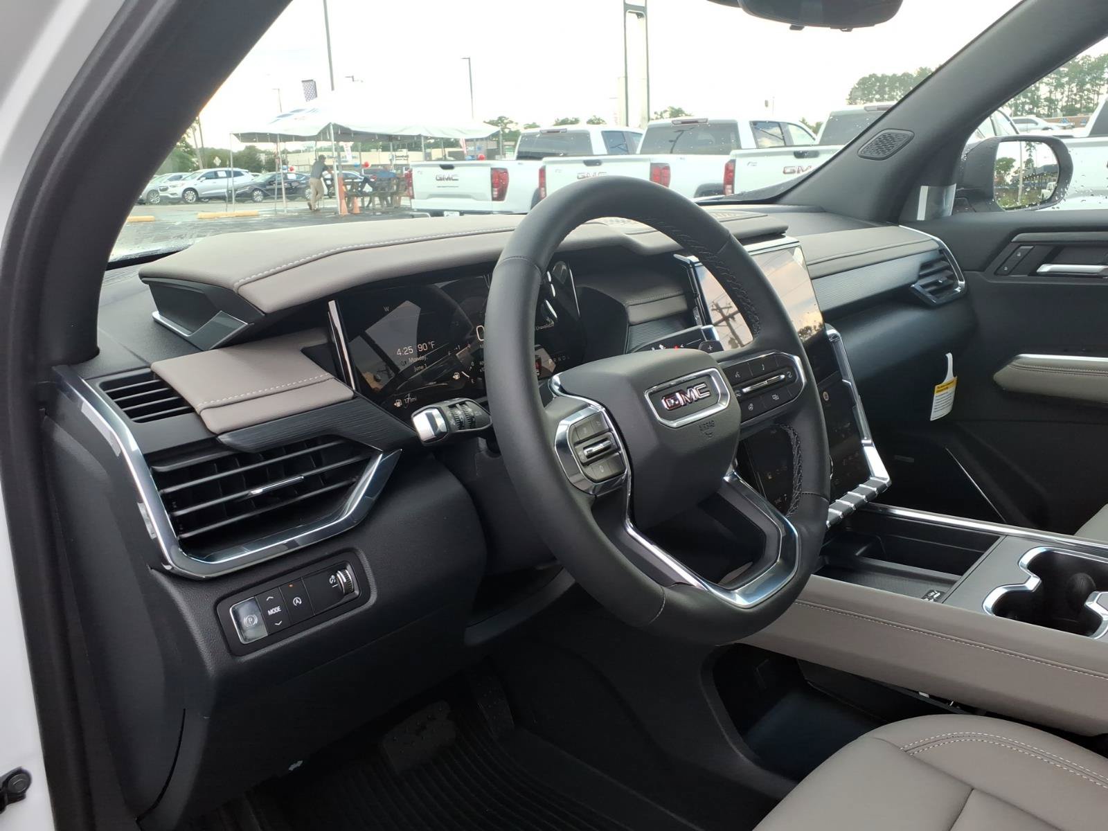 New 2026 GMC Acadia Elevation w/ Elevation Premium Package FWD image 7