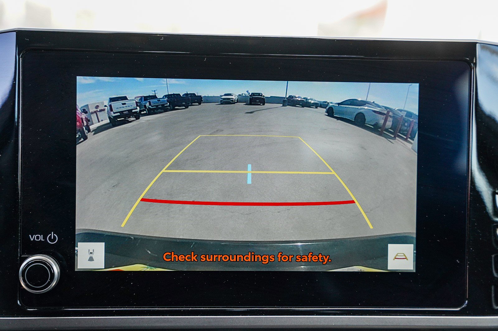 Used 2025 Toyota Camry SE image 23