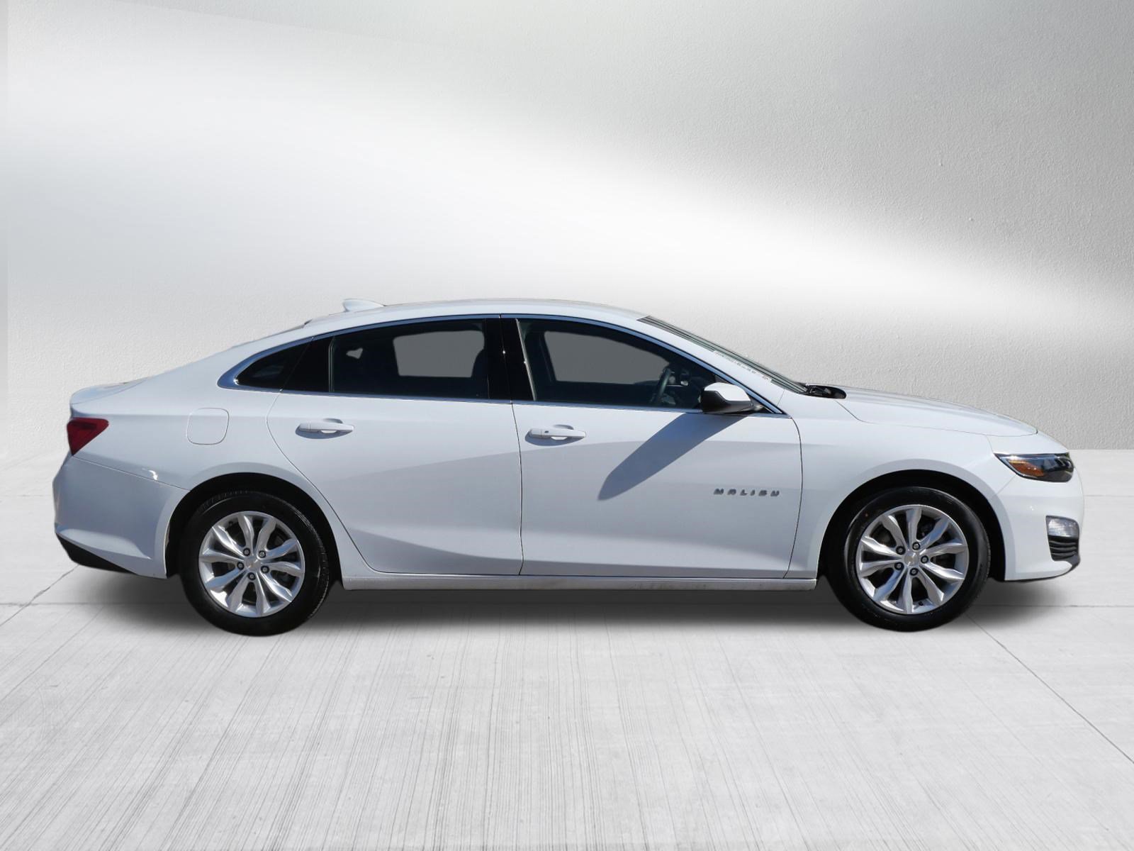 Used 2024 Chevrolet Malibu LT FWD image 8