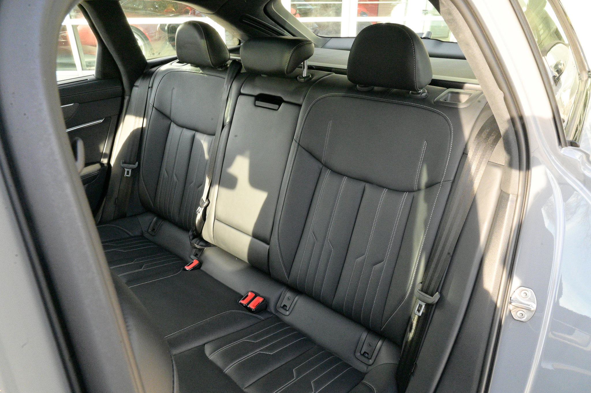 Used 2025 Audi RS 6 performance image 38