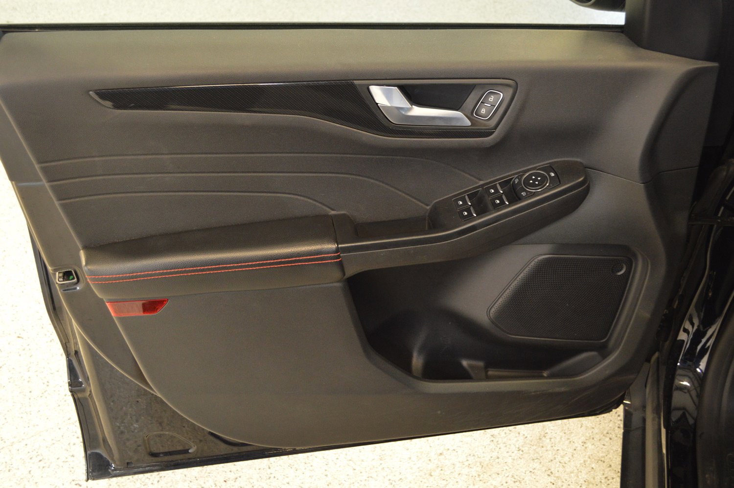 Used 2023 Ford Escape ST-Line w/ Tech Pack #1 image 14