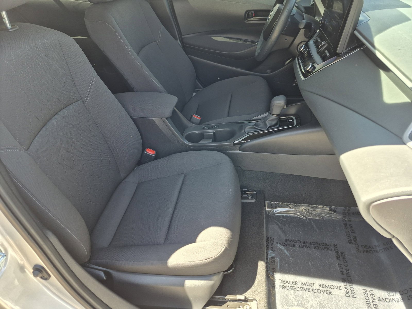 Used 2026 Toyota Corolla LE FWD image 23