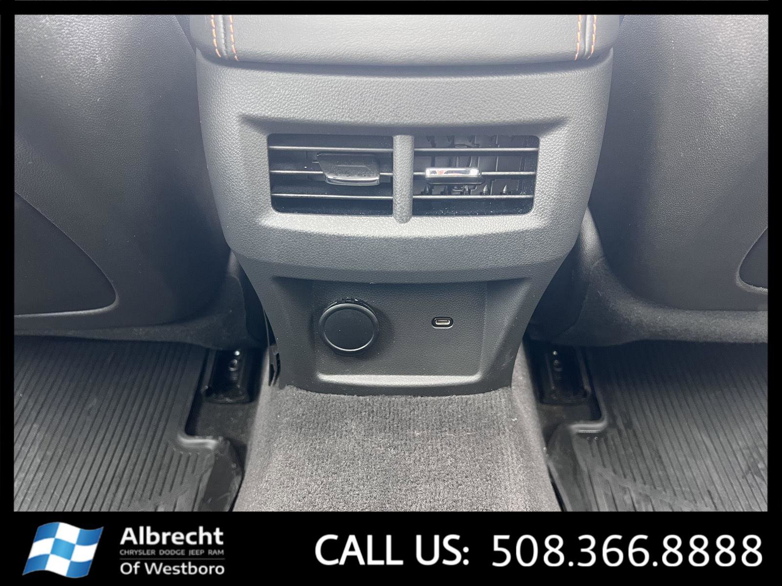 Used 2022 Cadillac CT5 V w/ LPO, ONYX Package image 25