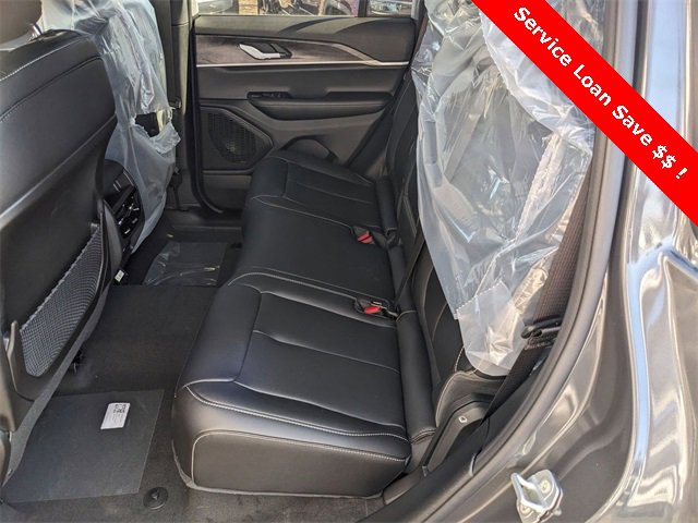 New 2025 Jeep Grand Cherokee Limited image 5