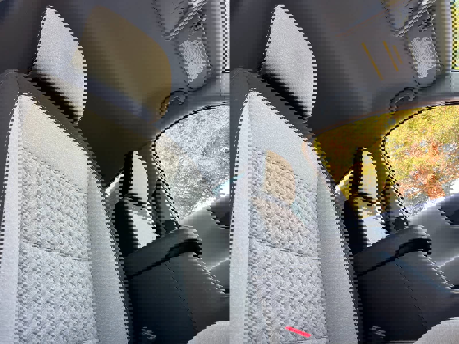 Used 2023 Chevrolet Equinox LS w/ LS Convenience Package image 17