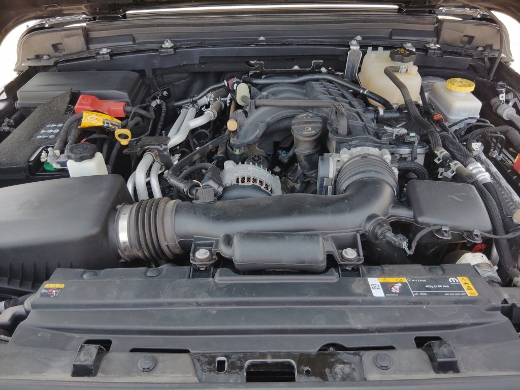 Used 2021 Jeep Wrangler Unlimited Sport AWD/4WD image 11