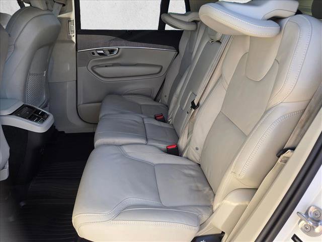 Used 2024 Volvo XC90 B6 Ultimate w/ Lounge Package image 20