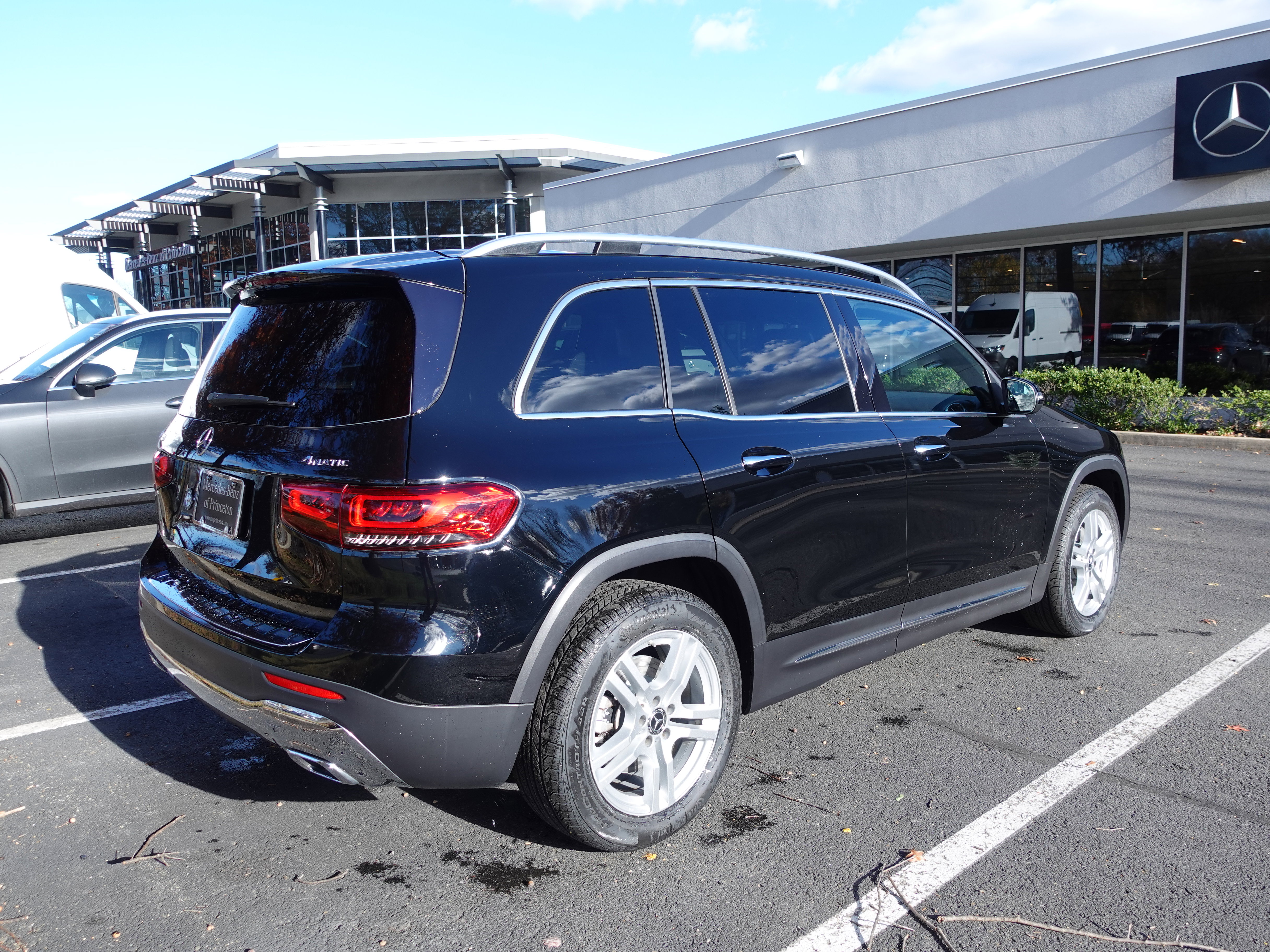 Certified 2022 Mercedes-Benz GLB 250 GLB 250 4MATICﾮ SUV image 5