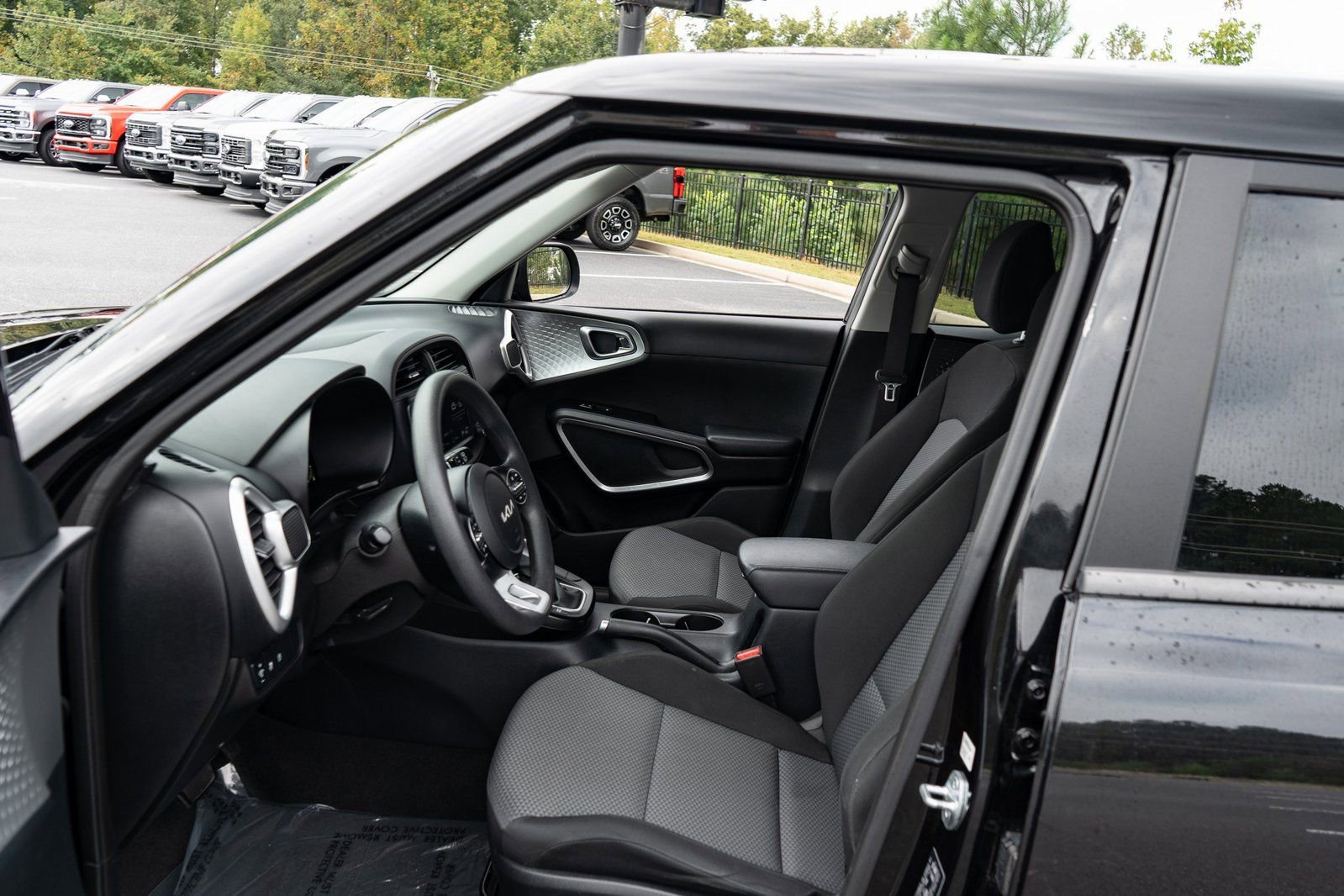 Used 2023 Kia Soul LX w/ Option Group 015 image 14