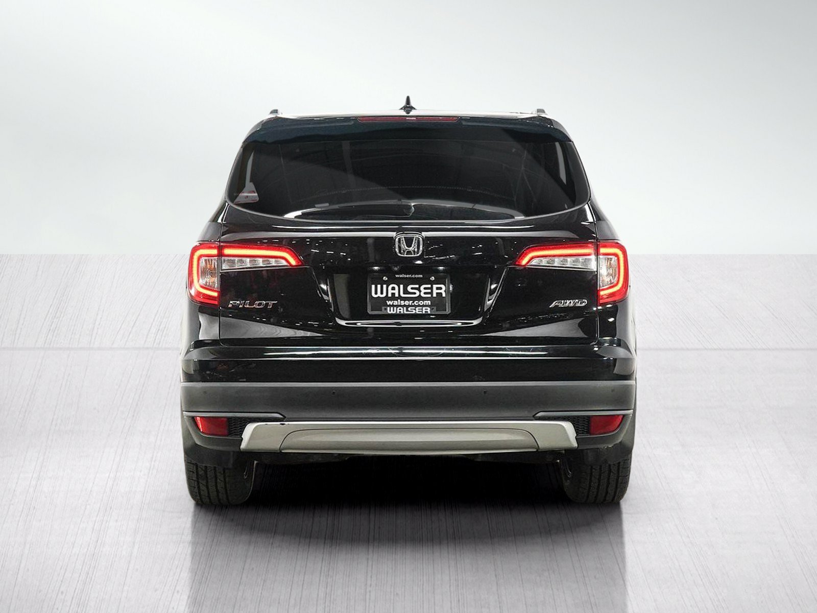 Used 2021 Honda Pilot Black Edition image 4