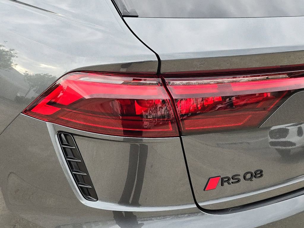 New 2026 Audi RS Q8 performance image 34