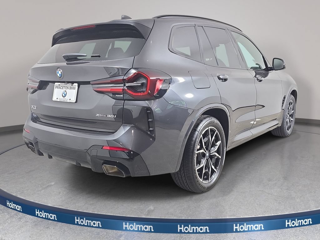 Used 2023 BMW X3 xDrive30i w/ M Sport Package AWD/4WD image 5