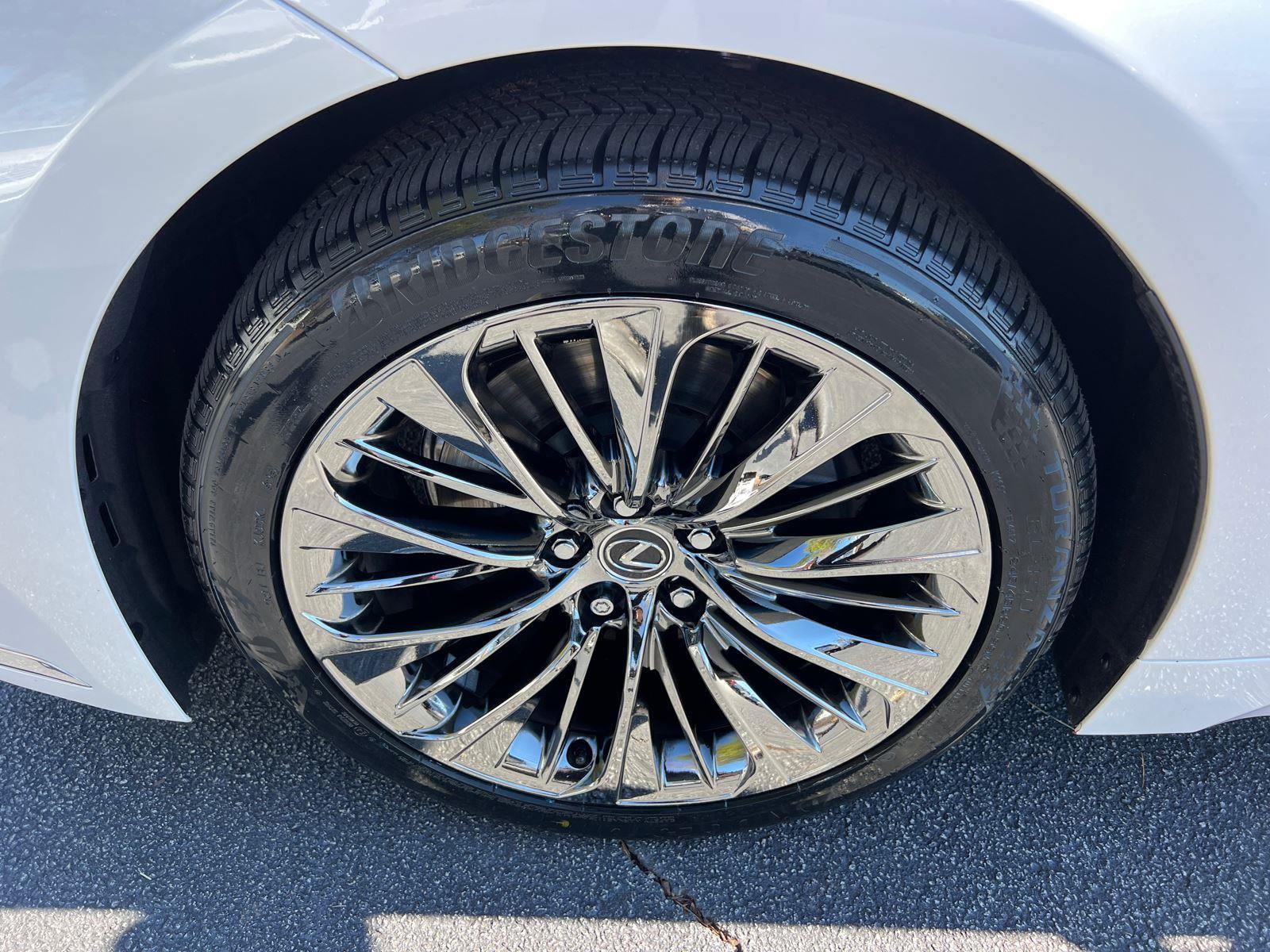 Certified 2023 Lexus LS 500 image 12