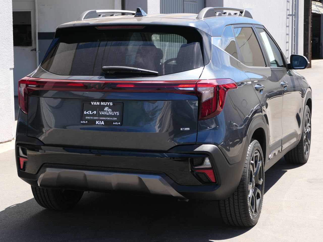 Certified 2025 Kia Seltos X-Line AWD/4WD image 3