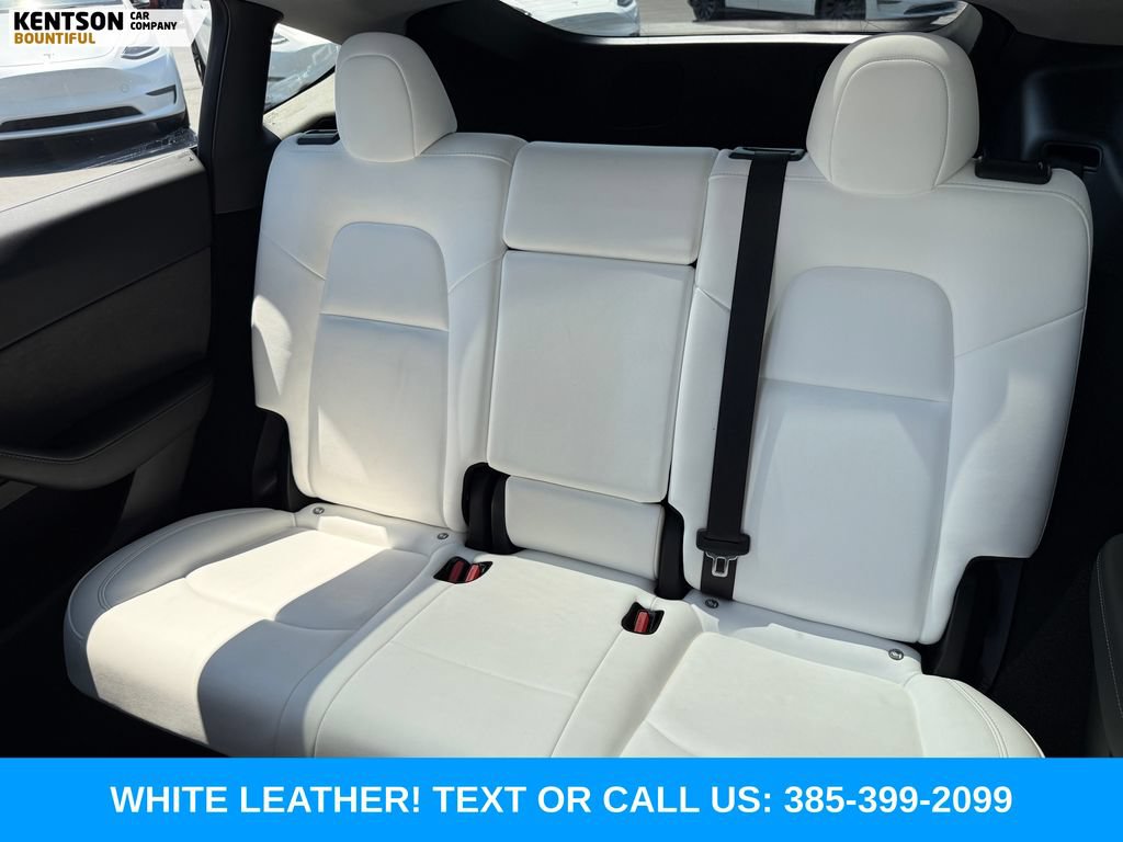 Used 2024 Tesla Model Y Long Range AWD/4WD image 29