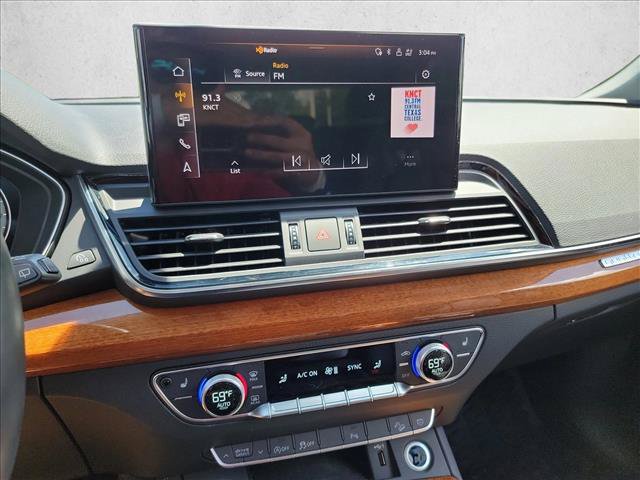 Used 2023 Audi Q5 2.0T Premium Plus AWD/4WD image 21