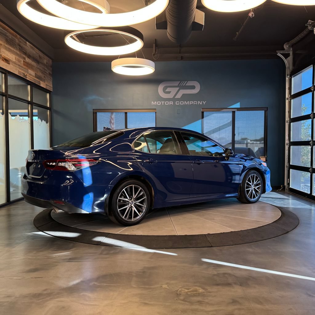 Used 2023 Toyota Camry XLE w/ Cold Weather Package FWD image 3