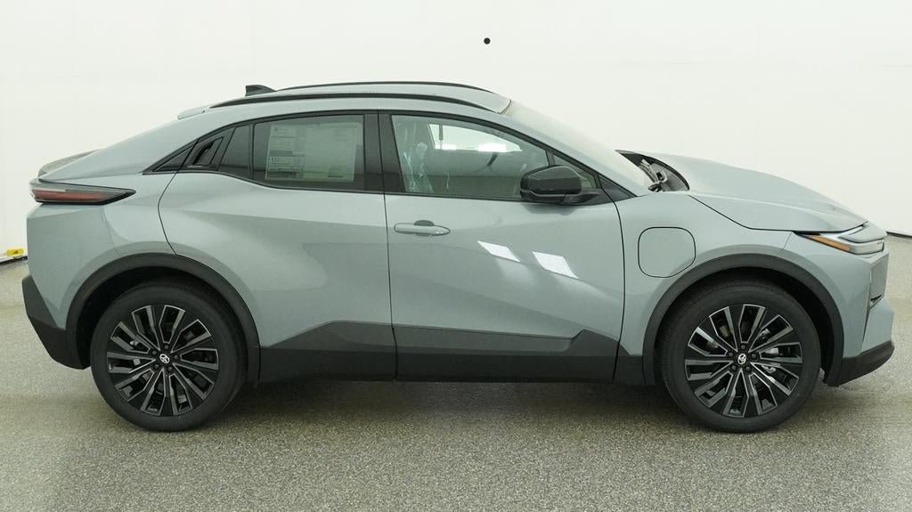 New 2026 Toyota C-HR AWD/4WD image 11