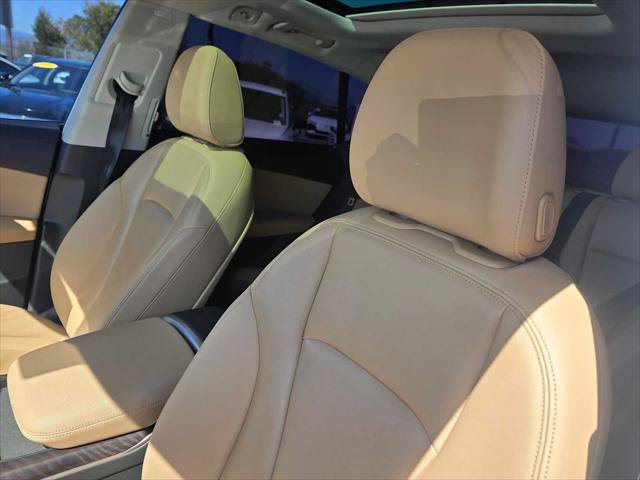 Used 2023 Audi Q8 Premium w/ Convenience Package AWD/4WD image 25
