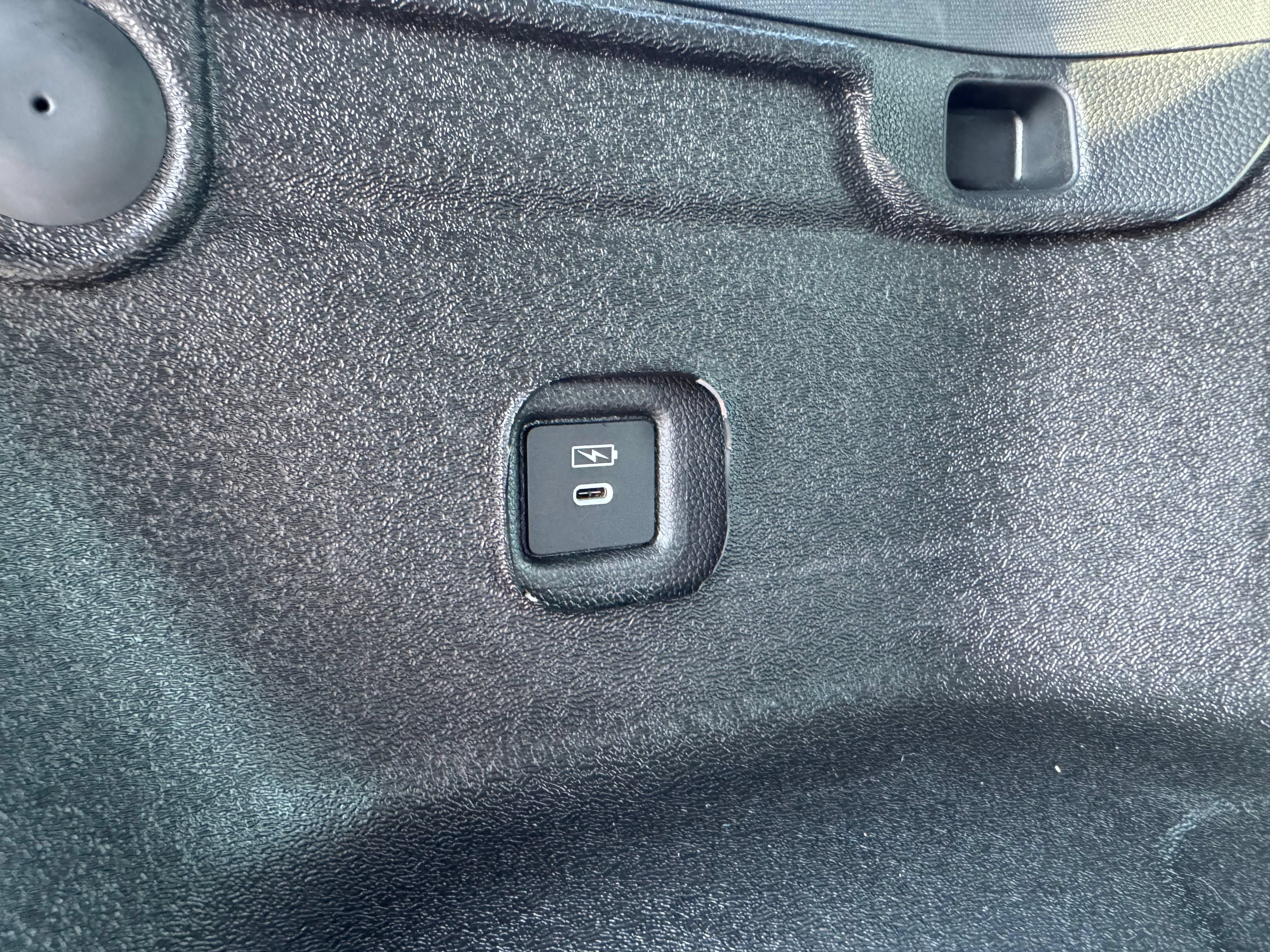 Used 2024 Honda Pilot TrailSport image 69