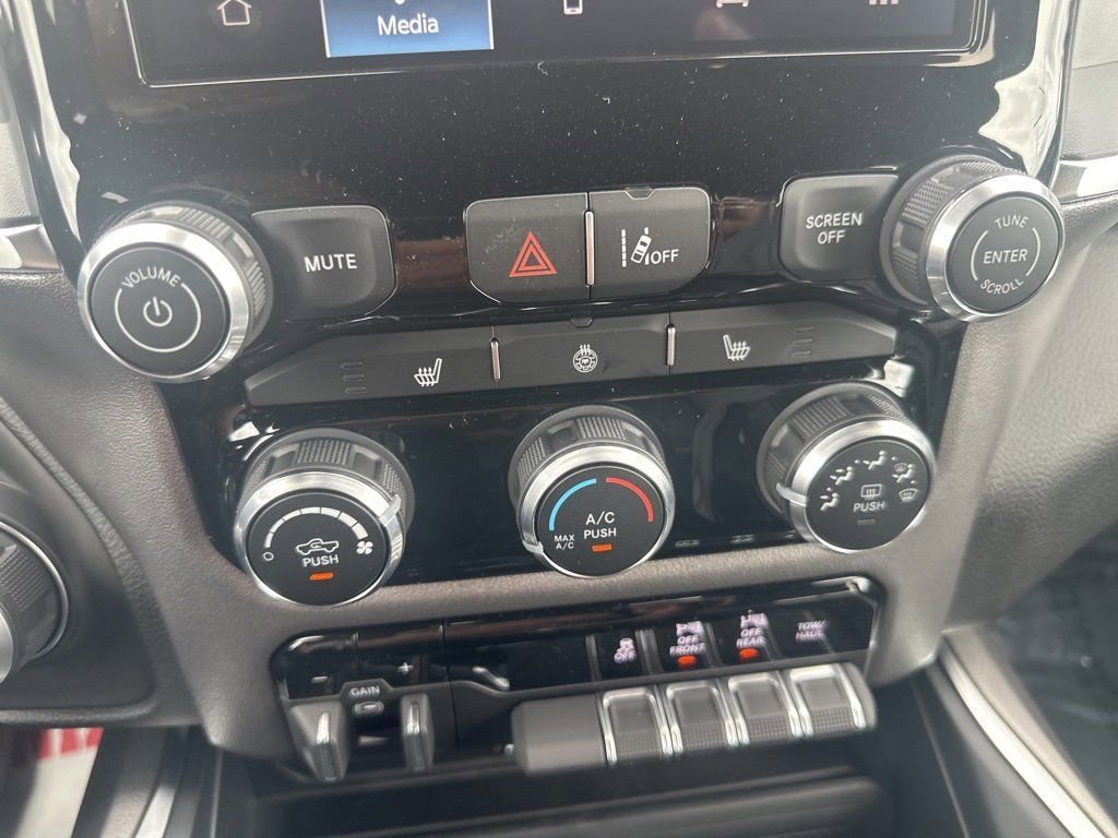 New 2026 RAM 1500 Big Horn AWD/4WD image 27
