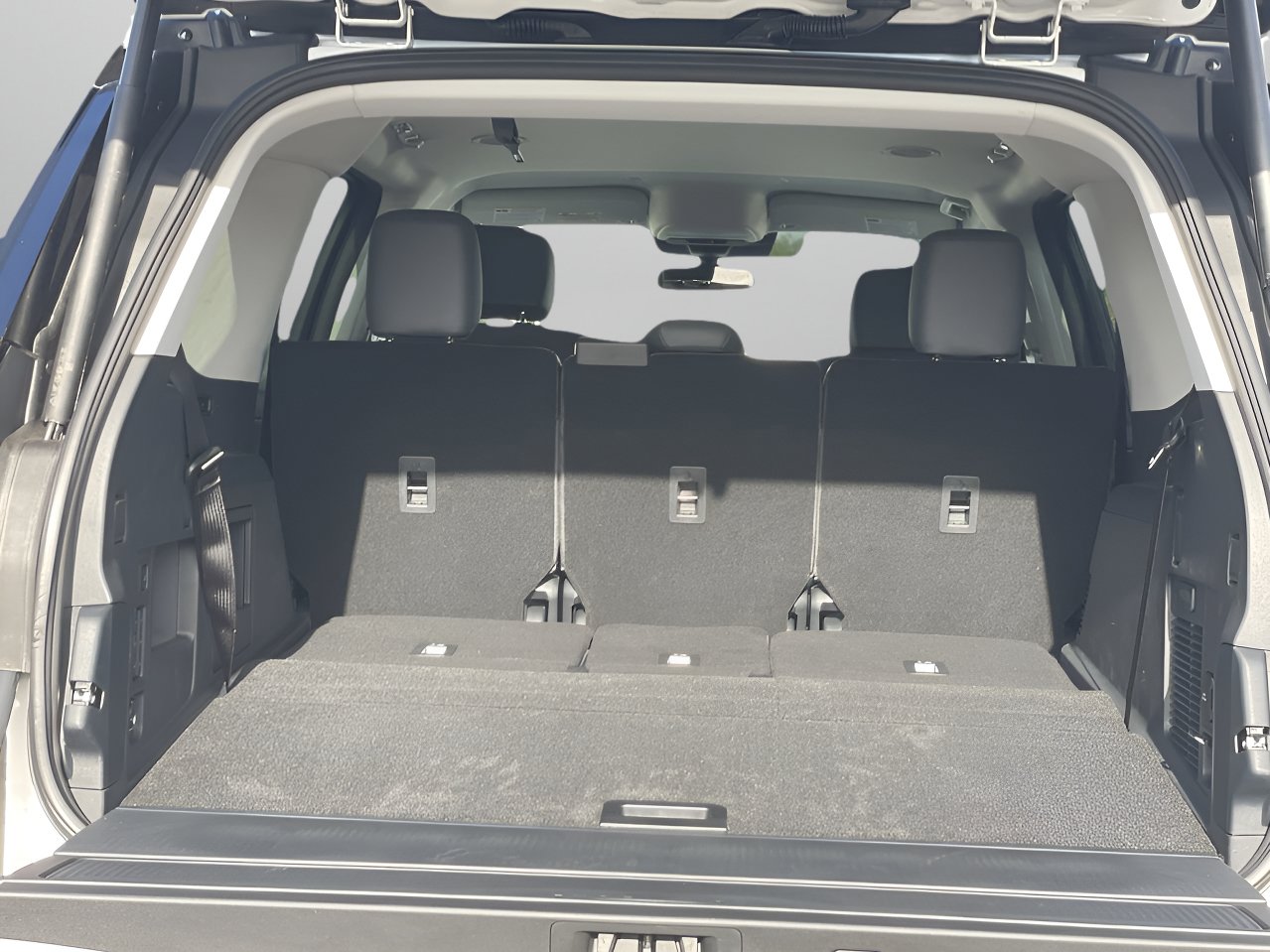 New 2026 Ford Expedition Active RWD image 9