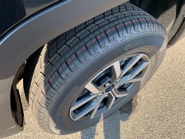 New 2027 Jeep Grand Cherokee Laredo AWD/4WD image 10