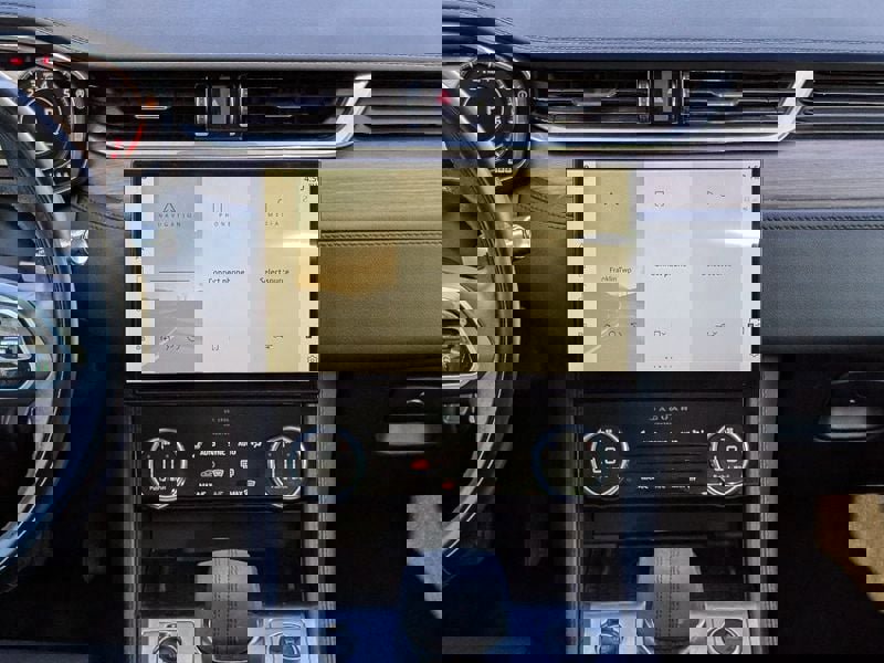 Used 2021 Jaguar F-PACE S image 21