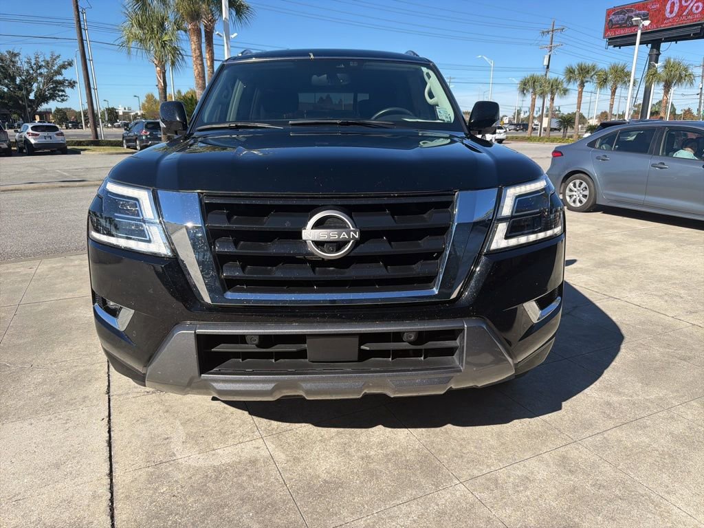 Used 2023 Nissan Armada SL w/ Captain's Chairs Package image 2