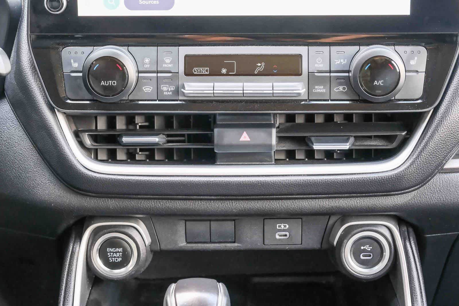 Certified 2025 Toyota Grand Highlander AWD image 15