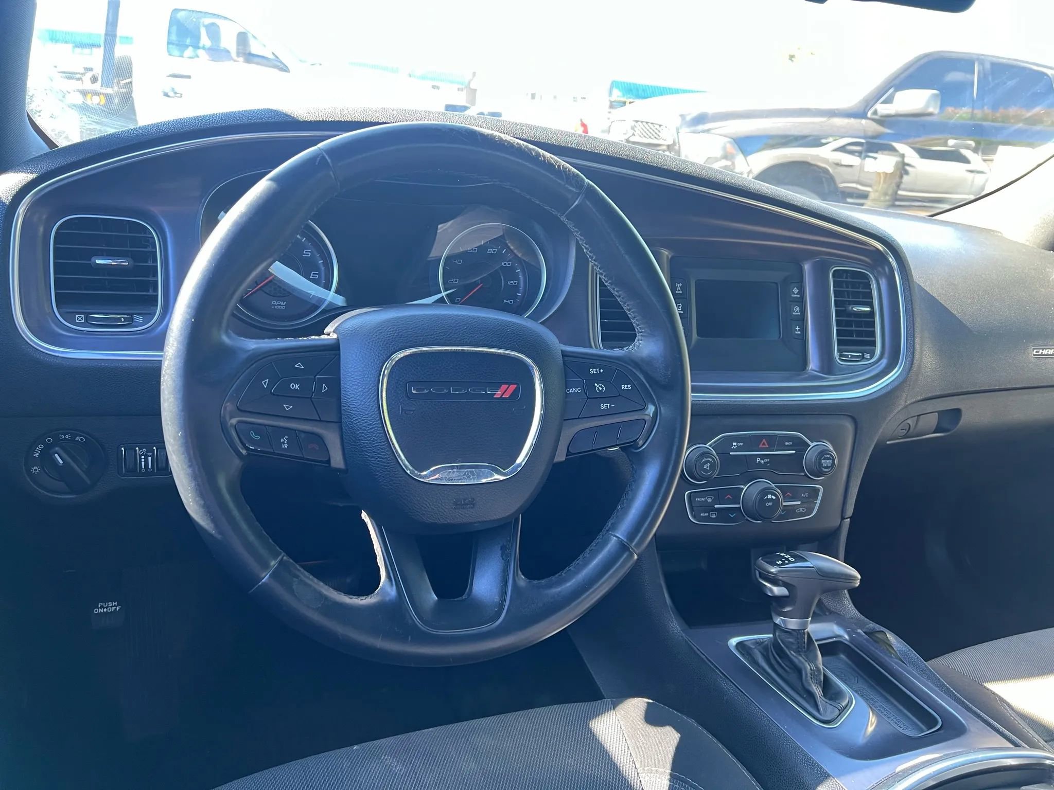 Used 2015 Dodge Charger SE w/ Sport Appearance Group RWD image 14