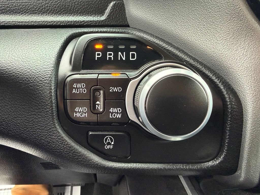 Used 2023 RAM 1500 Big Horn AWD/4WD image 11