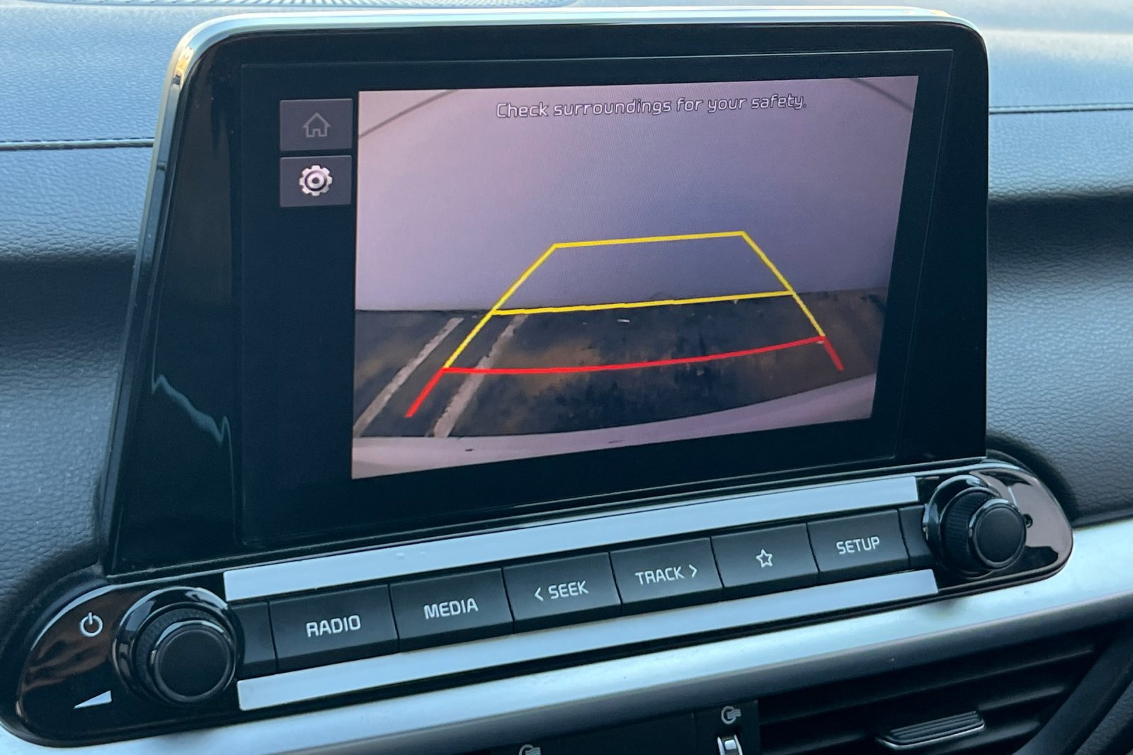 Used 2023 Kia Forte LXS image 18